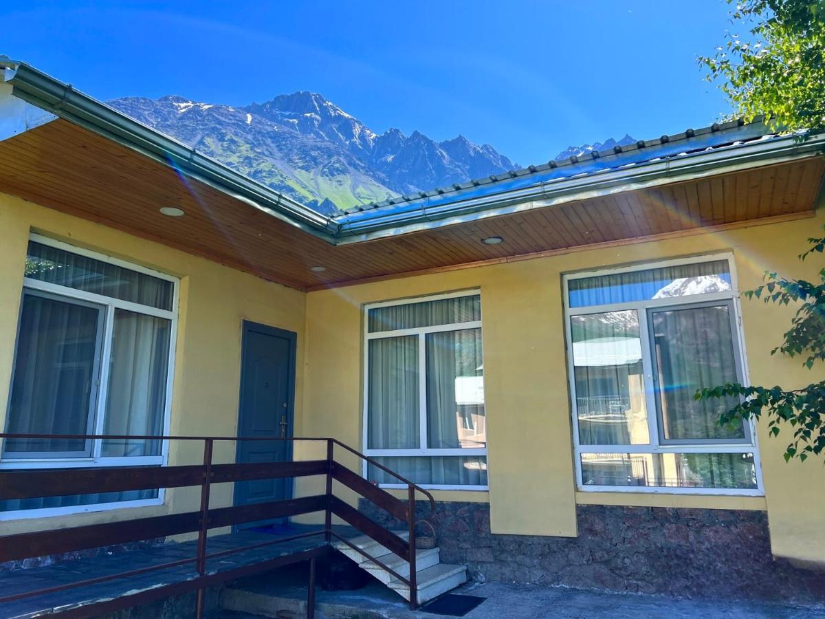 Mountain Kazbegi Apartment Bagian luar foto